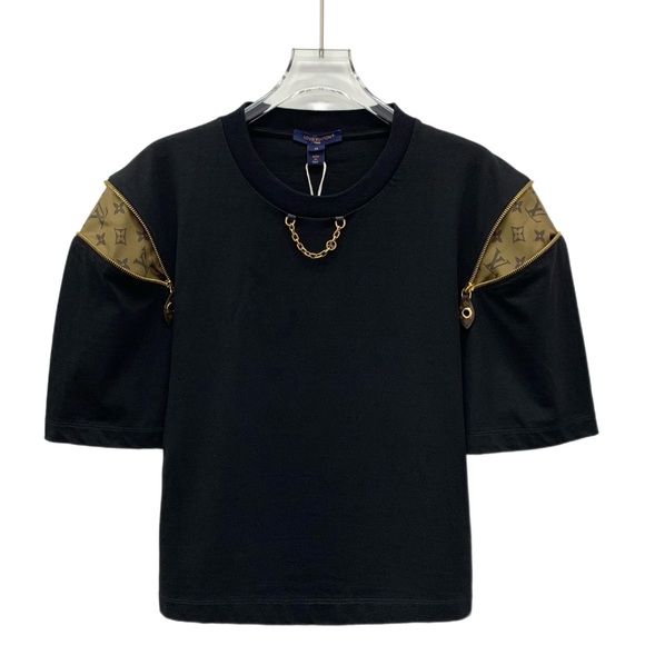 Louis Vuitton Black T-Shirt with Gold Accents - Picture 1 of 7